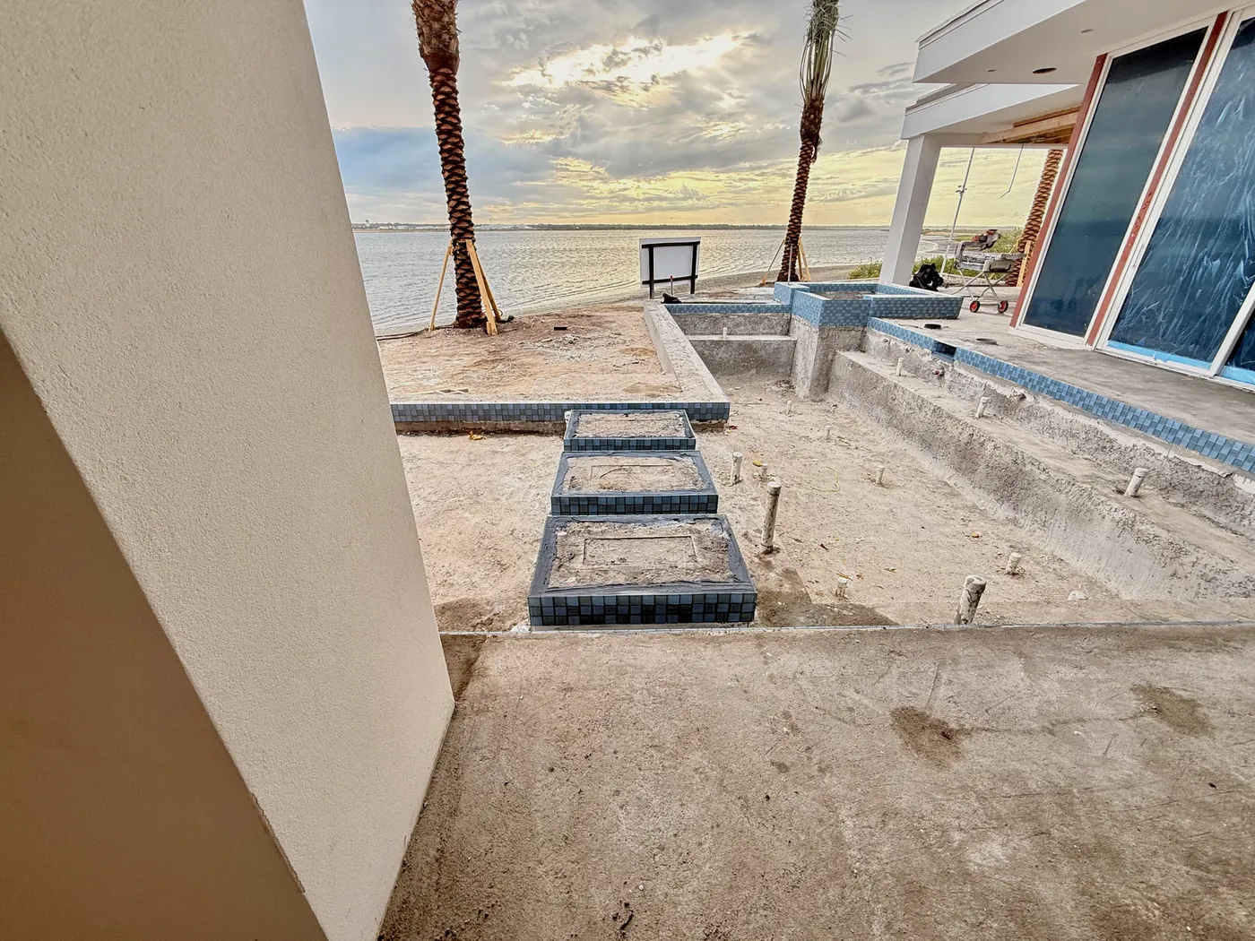Spa and connecting tile channel during construction